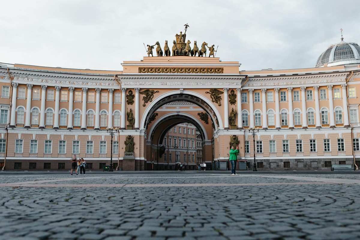 St. Petersburg Housing Market: What to Watch in 2024